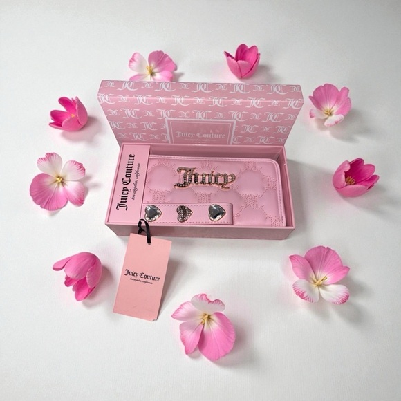 Juicy Couture Handbags - NWT Juicy Couture Zip Around Gothic Quilted Wallet Light Pink w/ Keychain charm